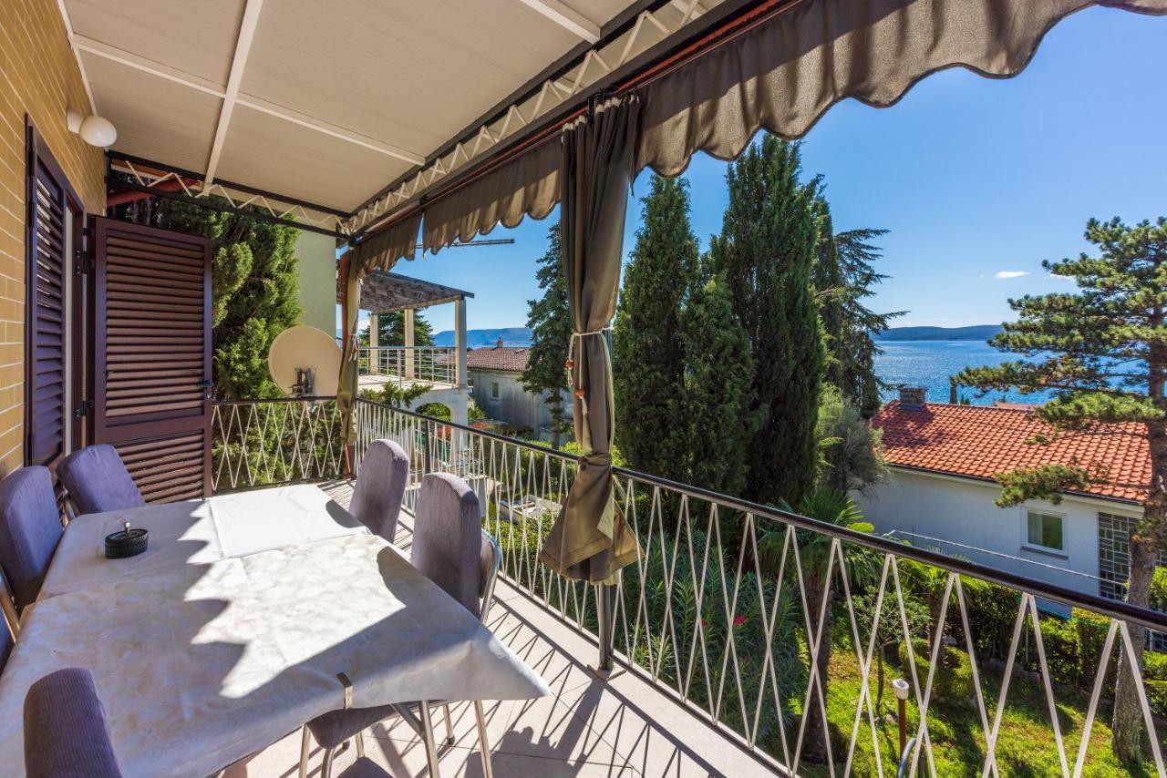 Apartments Hinic Selce Buitenkant foto