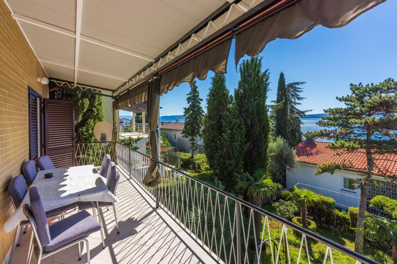 Apartments Hinic Selce Buitenkant foto