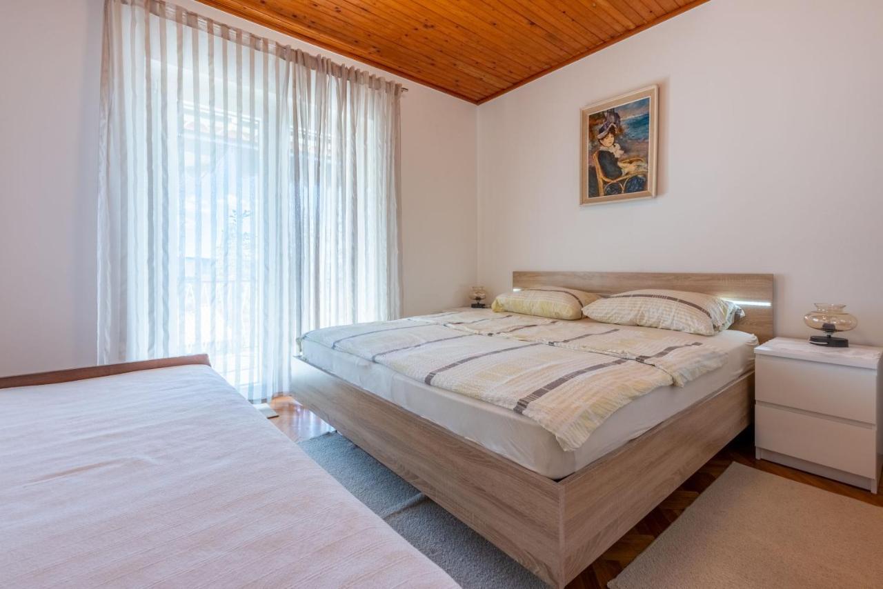 Apartments Hinic Selce Buitenkant foto
