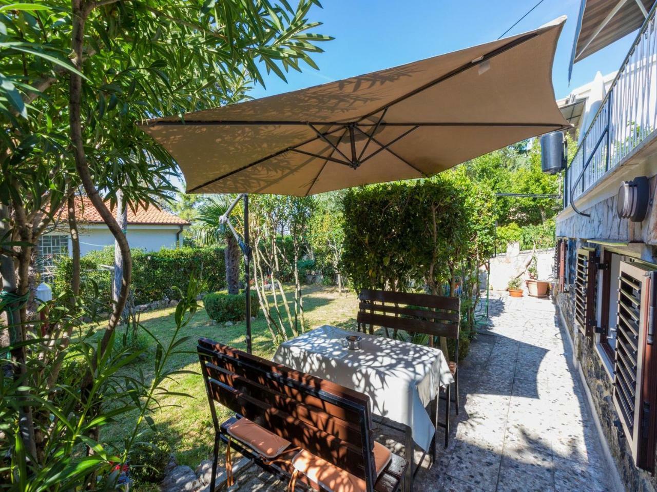 Apartments Hinic Selce Buitenkant foto